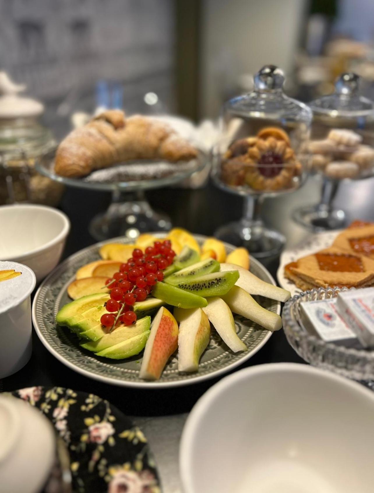 B&B Colombo By Addler House Ospitality เมสเตร ภายนอก รูปภาพ
