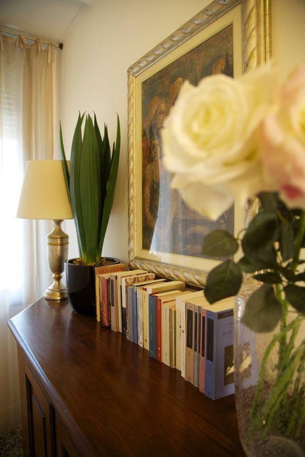 B&B Colombo By Addler House Ospitality เมสเตร ภายนอก รูปภาพ